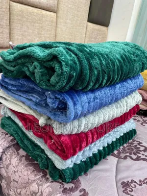 Simple Soft Warm Throw Blankets