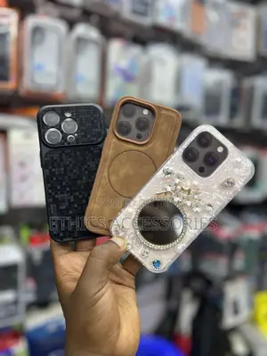 Protective Phone Case With a Textured Back