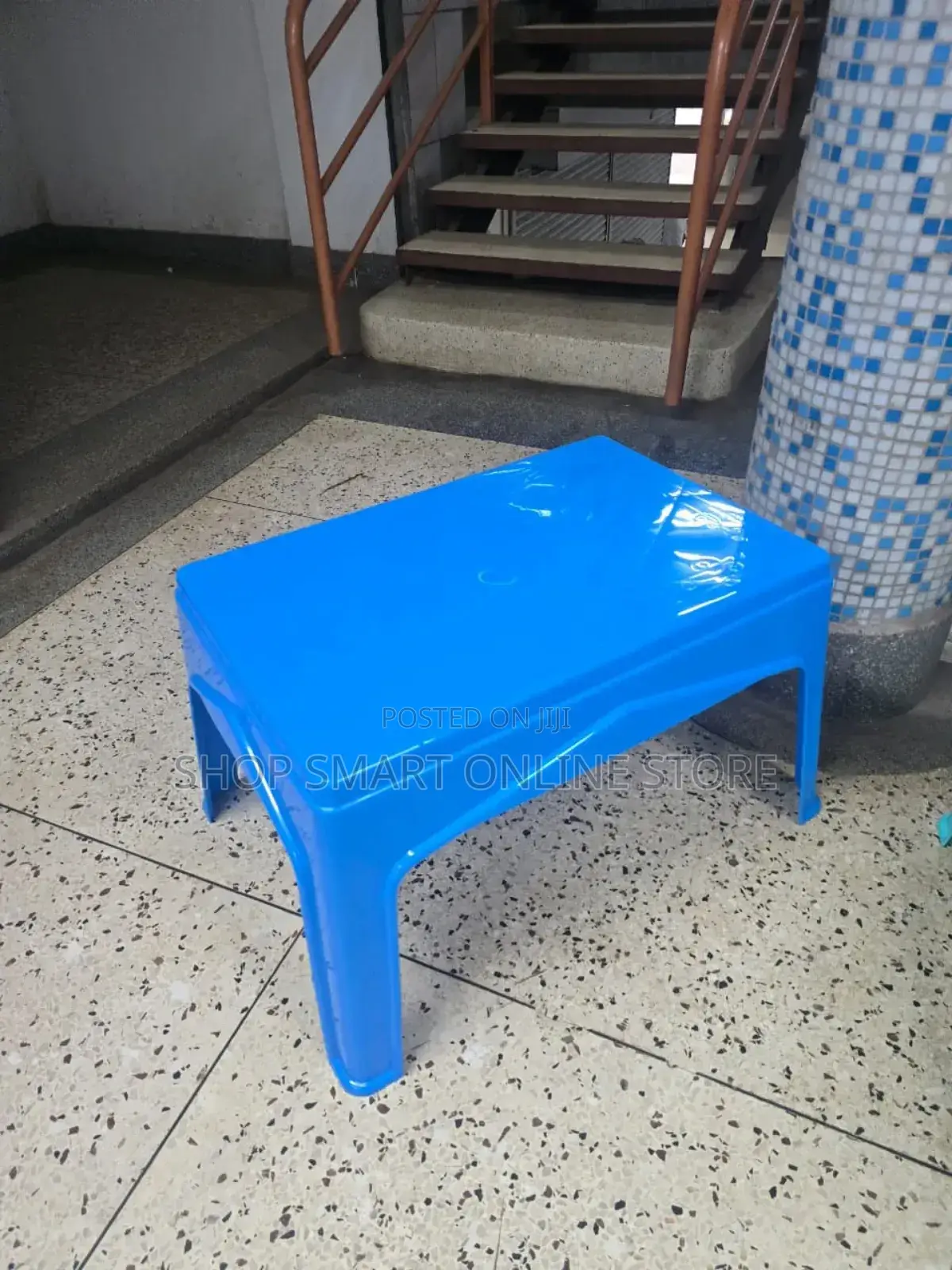 Hard Plastic Tables Hard Plastic Tables