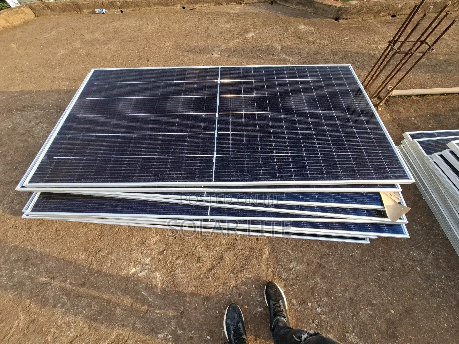 E-580w Mono Crystaline Solar Panels