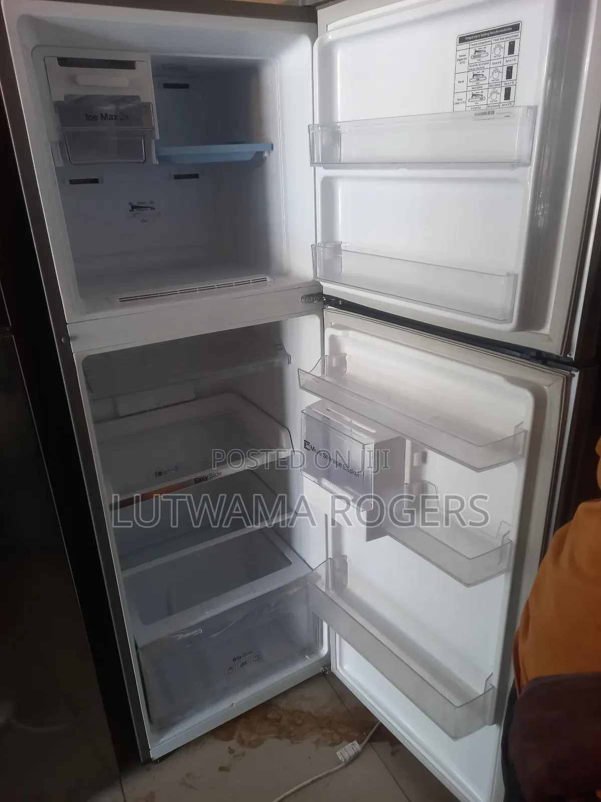 Samsung 382ltrs