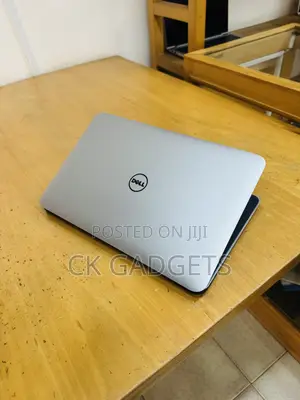 New Laptop Dell XPS 12 9250 4GB Intel Core I5 HDD 500GB