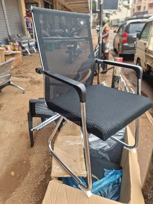 Static Simple Mesh Office Chair