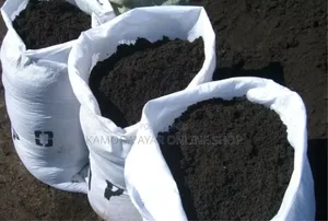 Organic Black Soil/Manure/Fertilizer in Bags