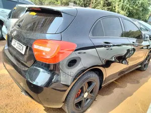 Mercedes-Benz A-Class 2013 Black