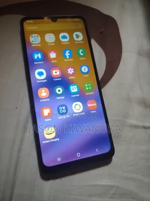 Samsung Galaxy A06 128 GB Gray