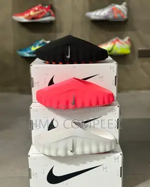 Nike Mind 001