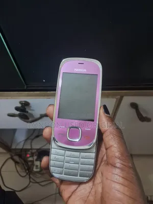Nokia 7230 Pink