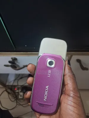 Nokia 7230 Pink