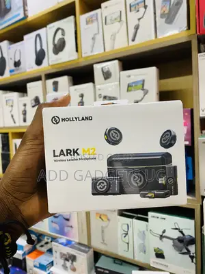 Hollyland Lark M2 Wireless Microphones