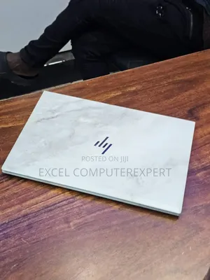 New Laptop HP EliteBook 840 G7 8GB Intel Core I7 SSD 512GB