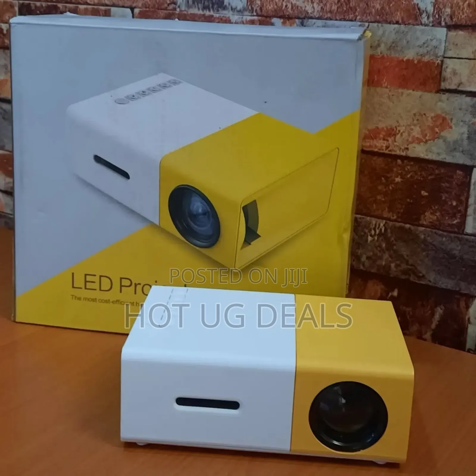 Yg300 Mini Portable Led Projector.