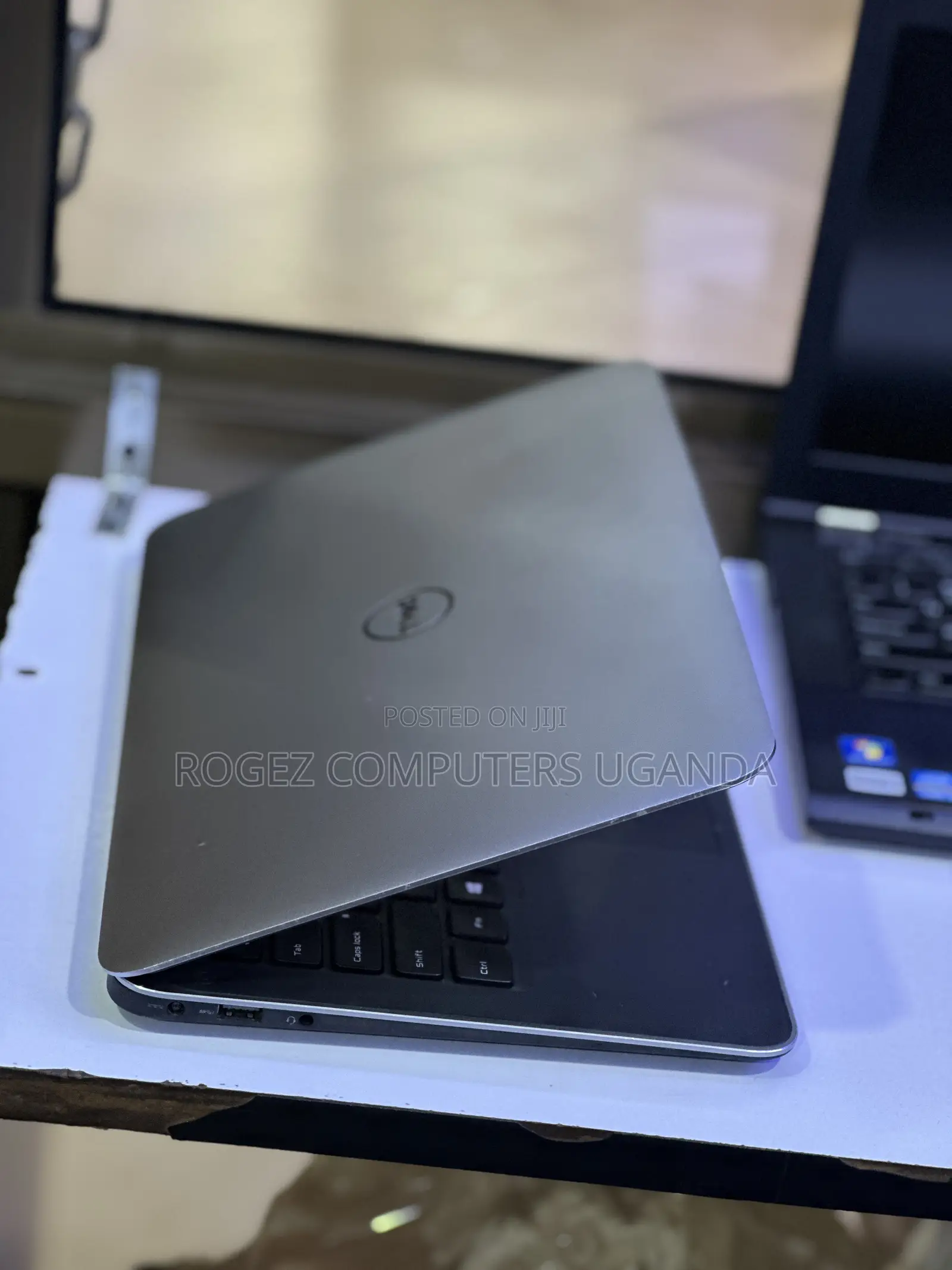 New Laptop Dell XPS 12 (9Q33) 4GB Intel Core I5 SSD 128GB