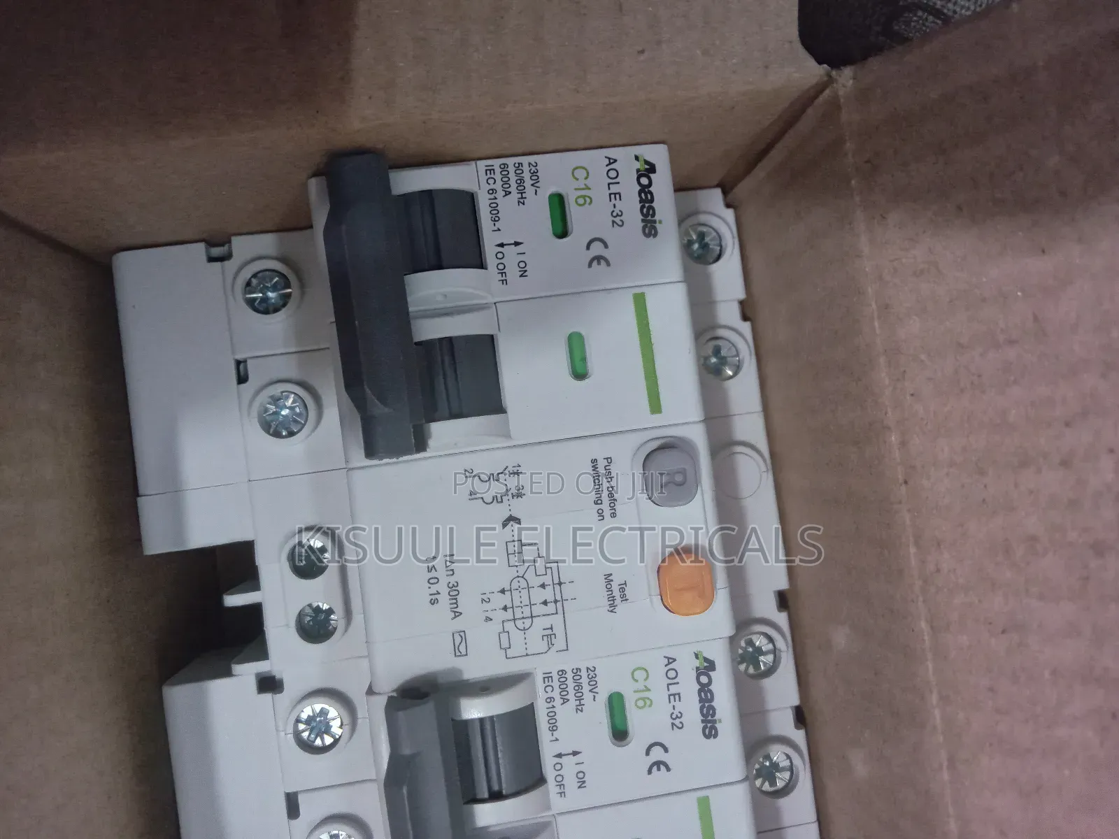Earth Leakages 2p, 4p 16a, RCCB 32a