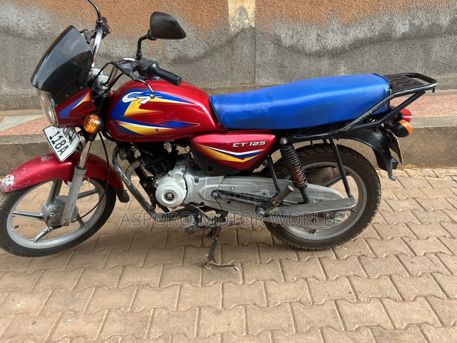 Bajaj CT 125X 2023 Red