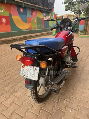 Bajaj CT 125X 2023 Red