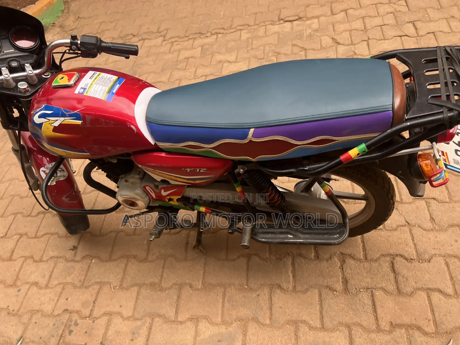 Bajaj CT 125X 2023 Red