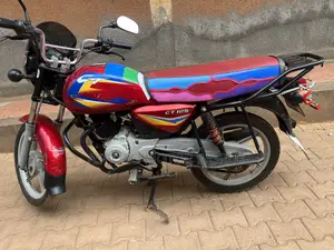 Bajaj CT 125X 2024 Red