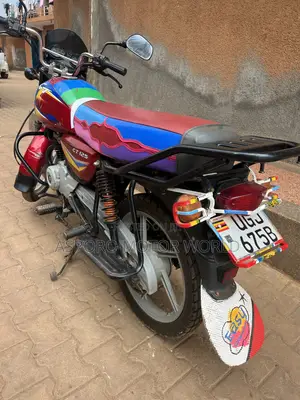 Bajaj CT 125X 2024 Red