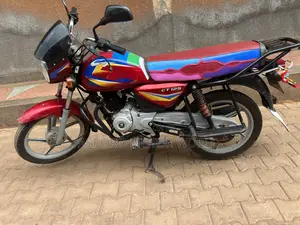 Bajaj CT 125X 2024 Red
