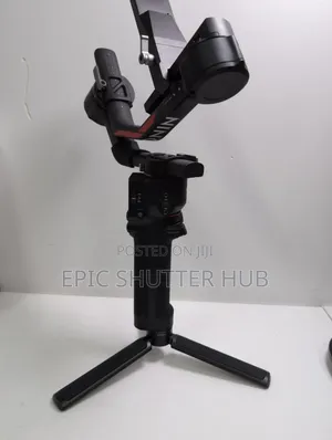 Dji - Rs 4 Pro Combo 3-axis Gimbal Stabilizer For Cameras - Black