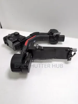 Dji - Rs 4 Pro Combo 3-axis Gimbal Stabilizer For Cameras - Black