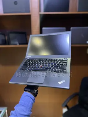 Laptop Lenovo ThinkPad X240 4GB Intel Core I5 HDD 500GB