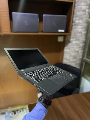 Laptop Lenovo ThinkPad X240 4GB Intel Core I5 HDD 500GB