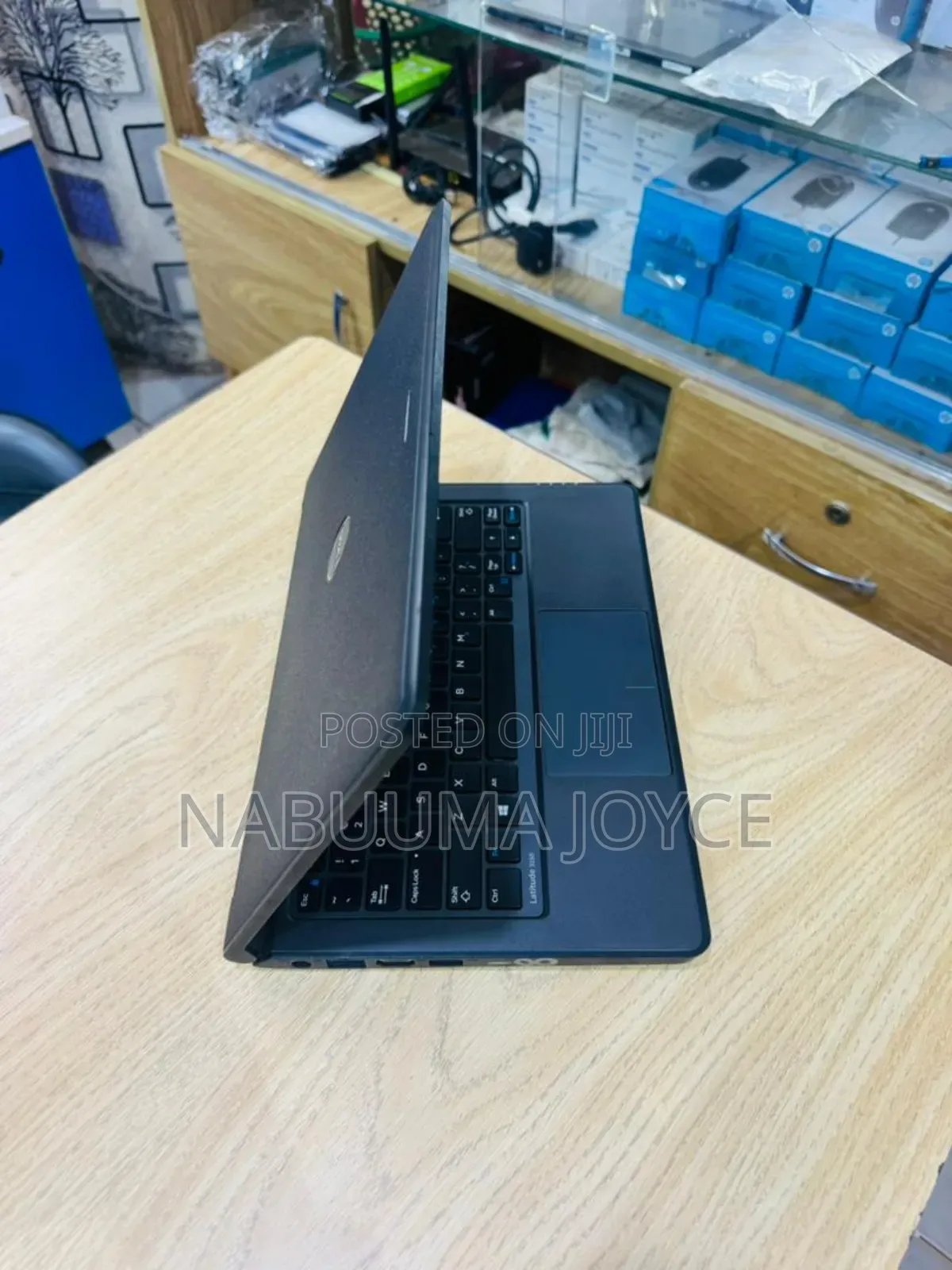 New Laptop Dell Latitude 11 3150 4GB Intel Core i5 HDD+SSD 500GB