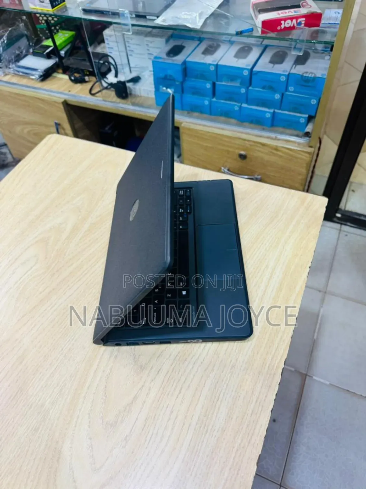 New Laptop Dell Latitude 11 3150 4GB Intel Core i5 HDD+SSD 500GB