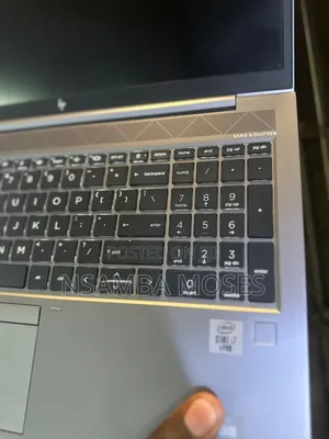 Laptop HP ZBook Firefly 15 G7 32GB Intel Core I7 SSD 512GB