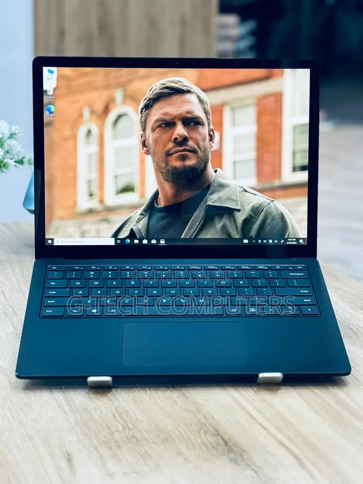 New Laptop Microsoft Surface Laptop 4 16GB Intel Core I7 SSD 512GB