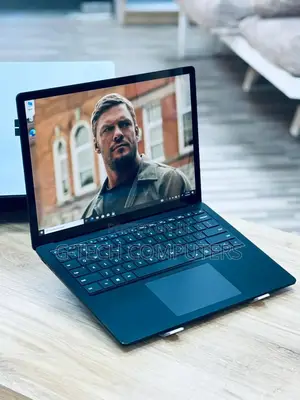 New Laptop Microsoft Surface Laptop 4 16GB Intel Core I7 SSD 512GB