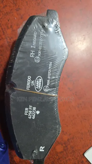 Landrover Discovery 4 Brake Pads ( Genuine)