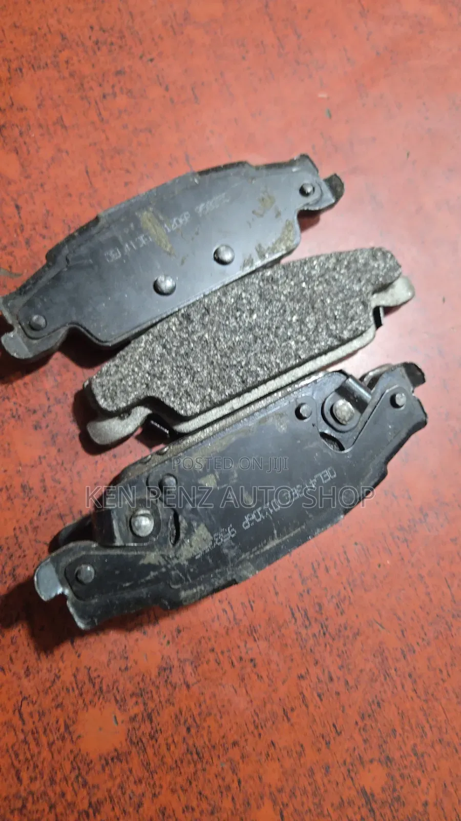 Chevrolet 2004 Brake Pads