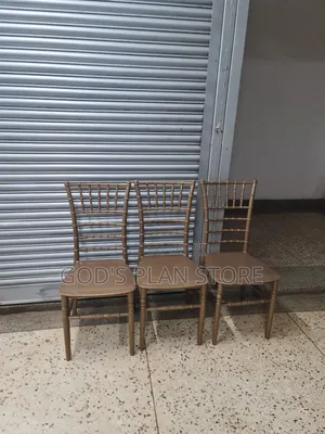 Prime Brown Plastic Vip Golden Chairs