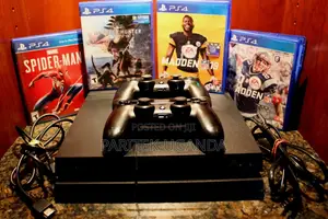 Sony Playstation 4 Slim 500gb Black Console Bundle W/ Games Accessor