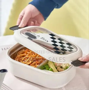 Tedemei Lunch Box. 2 Partitions, With Chopstick Spoon