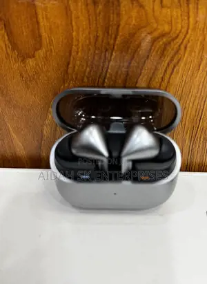 Premium Used Samsung Buds 3 Pro