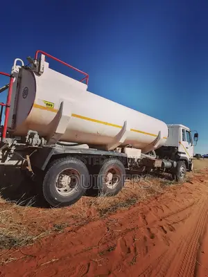 Bitumen Sprayer for Hire