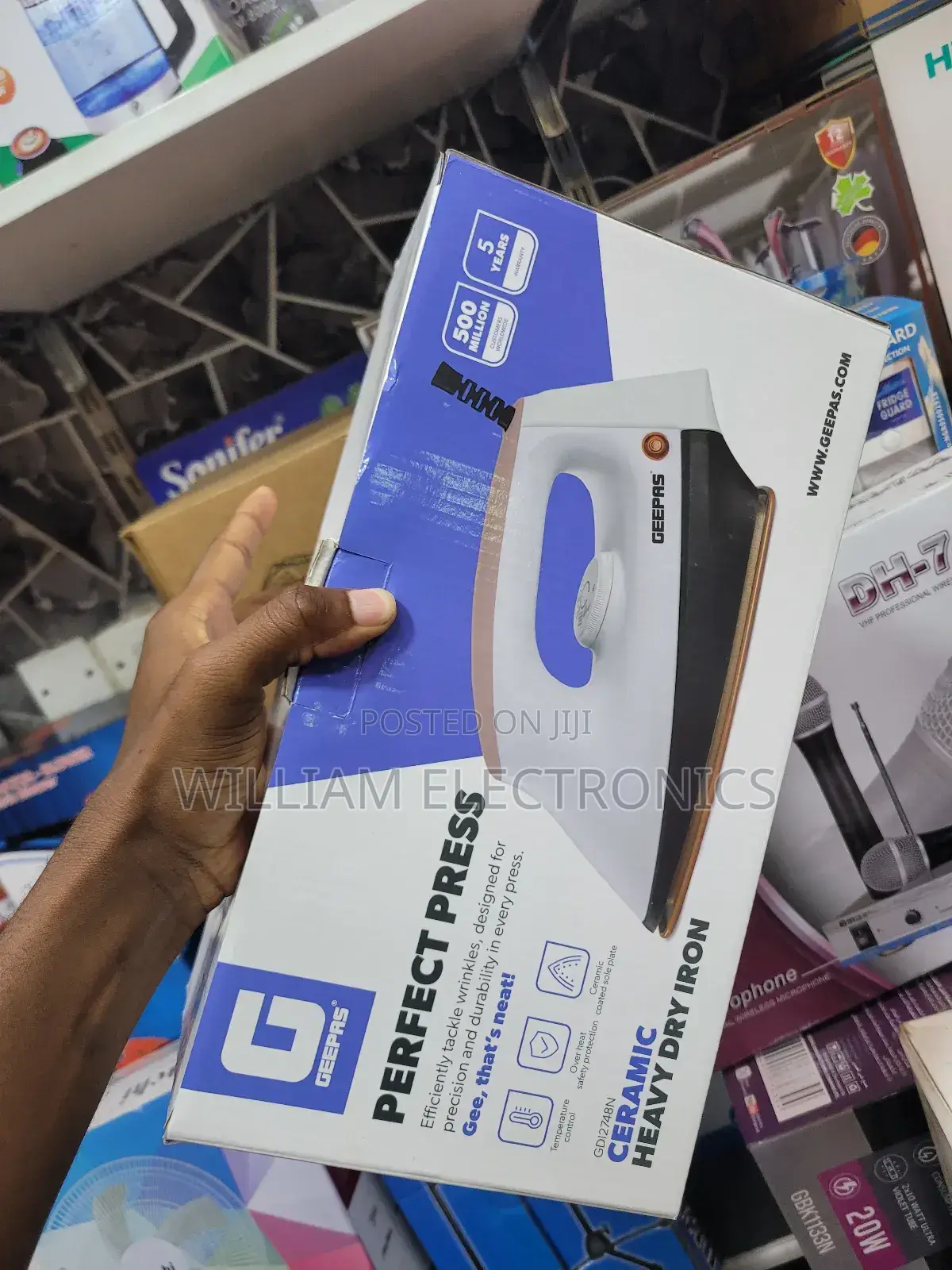 Geepas Gdi2748n Ceramic Heavy Dry Iron
