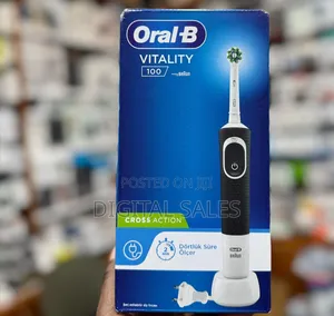 Oral B Vitality 100 Rechargable Tooth Brush