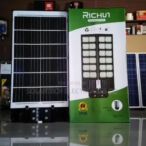 Ultra-Bright 2400w Richur Solar Street Light