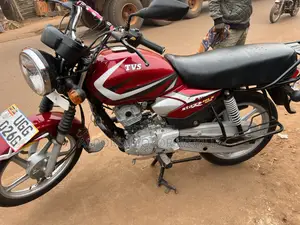 TVS HLX 125 2024 Red