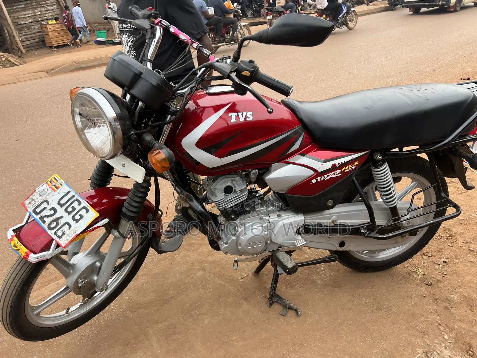 TVS HLX 125 2024 Red