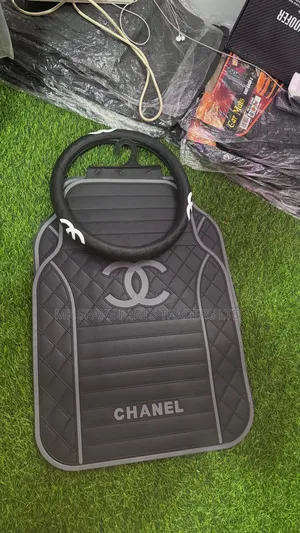 Luxurious Car Carpets