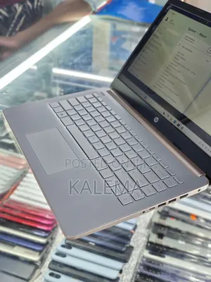 Laptop HP 14-ep0063 8GB Intel Core i5 SSD 256GB