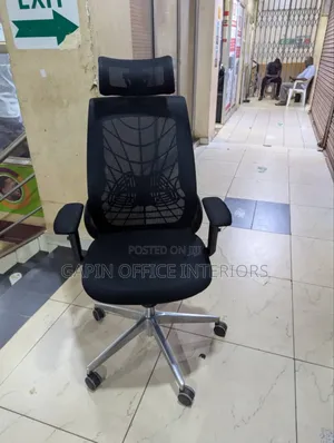 Strong, Comfortable Adjustable Mesh Back Chair