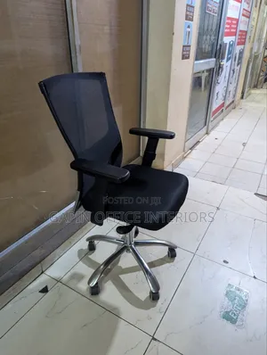 Reclining and Adjustable Mesh Back Office Chair Ready for Derivery