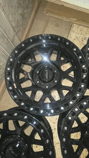 Nissan Navara Rims 17 Sport Balck